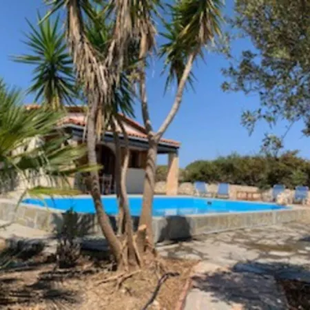 Yucca Palm Villa Roumeli